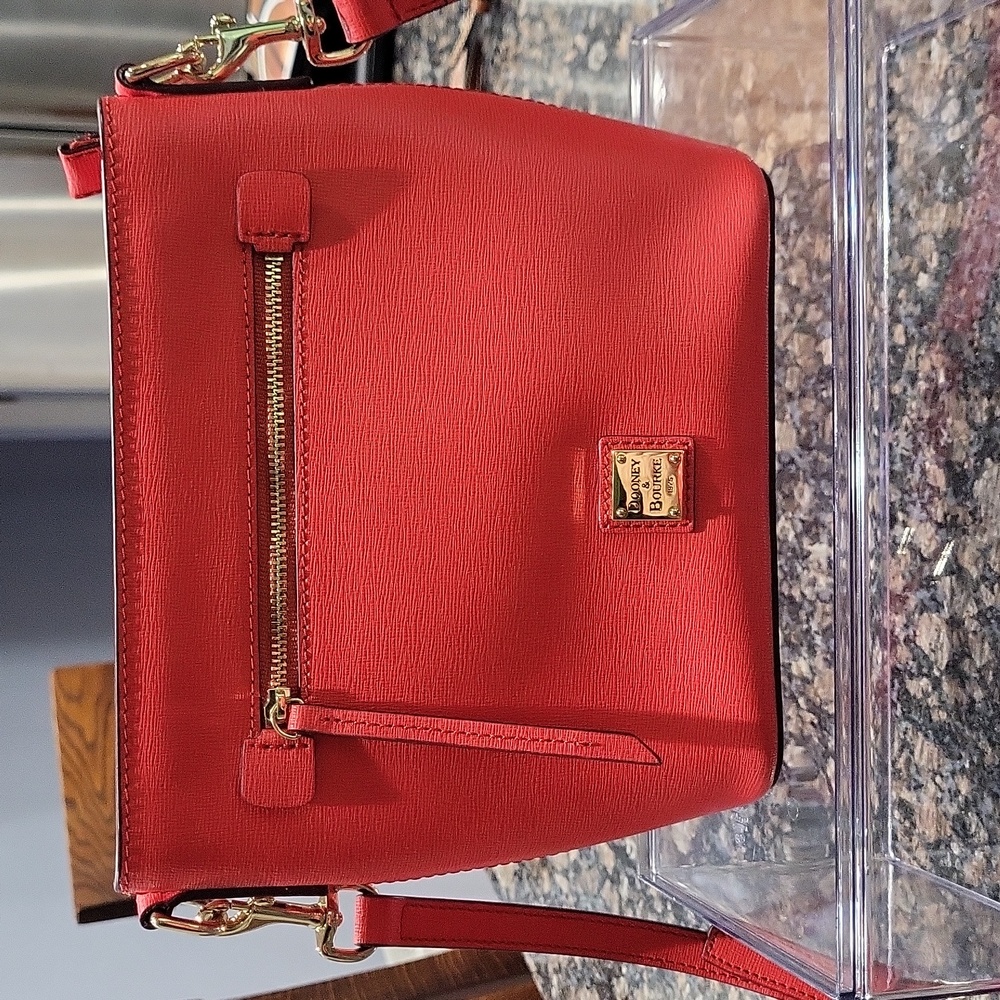 Dooney & Bourke Saffiano crossbody